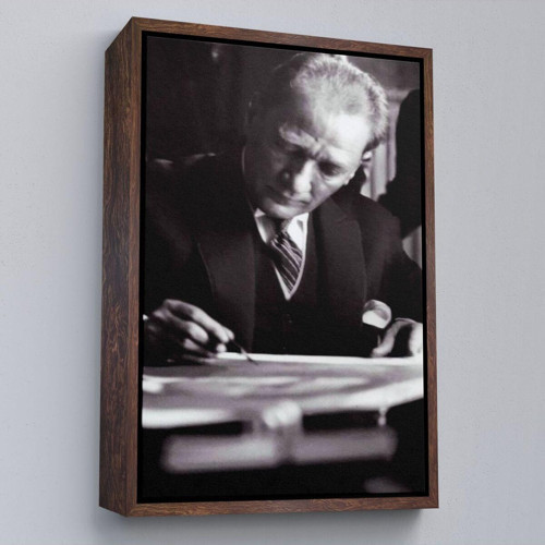 Çerçeveli Atatürk Portre Tablosu Mustafa Kemal Atatürk Dikdörtgen Dekoratif Kanvas Tablo-126