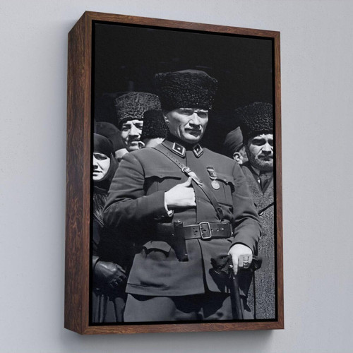 Çerçeveli Atatürk Portre Tablosu Mustafa Kemal Atatürk Dikdörtgen Dekoratif Kanvas Tablo-123
