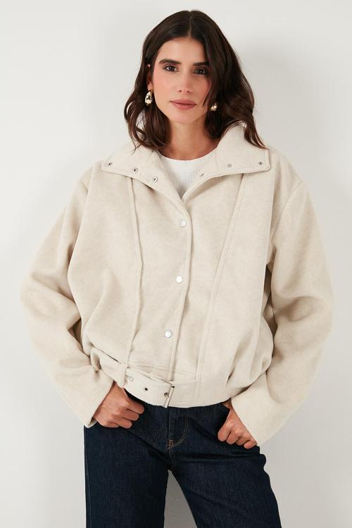 Pamuk Karışımlı Oversize Kemer Detaylı Astarlı Kısa Kaşe Bayan Kaban 6839657 TAŞ