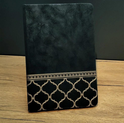 Siyah Deri Defter