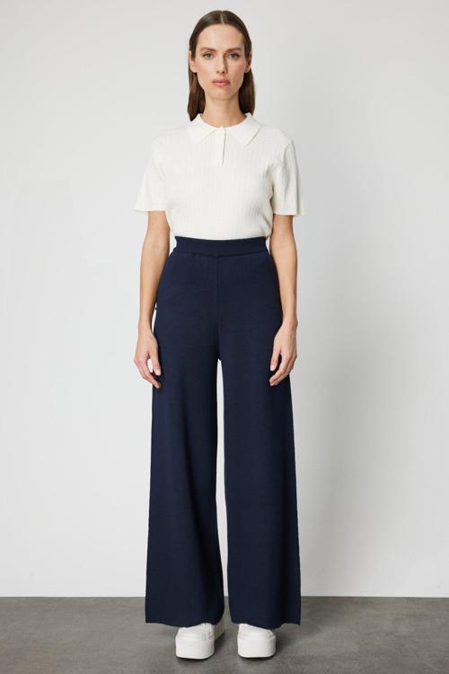 Kadın Cebi Taş Detaylı Bol Paça Triko Pantolon 63919 Lacivert