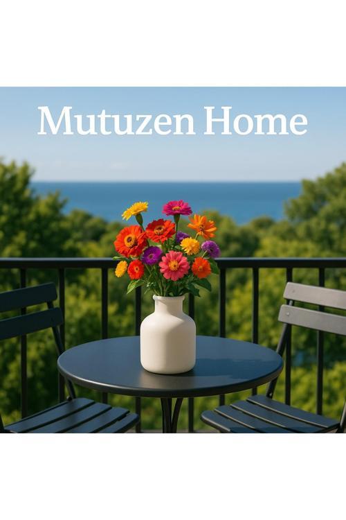 Şık Ve Modern Tasarımlı Vazo - Taş Tozu