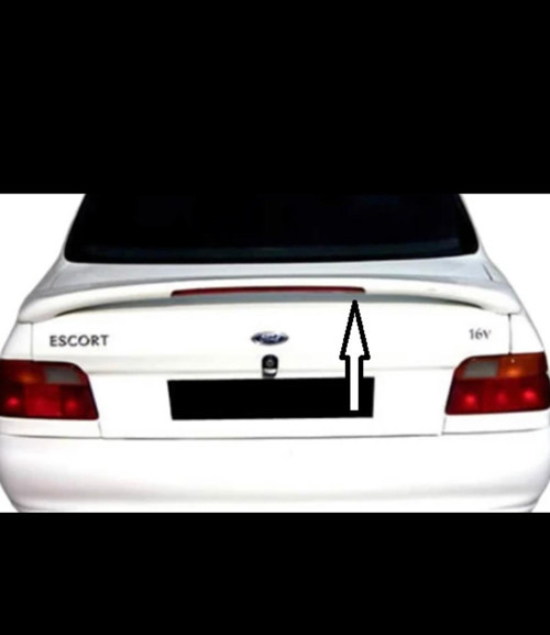Ford Escort Sedan Spoiler Lambalıdır Boyasız Astarlıdır