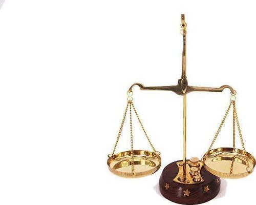 Terazi Ahşap 20gr Dekoratif Ahşap Ve Pirinçten Hediyelik