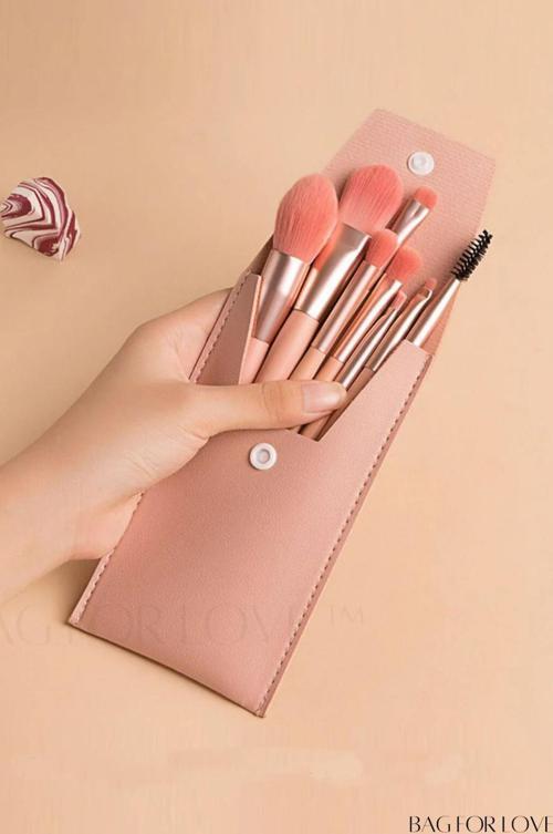 8'li Deri Çantalı Taşınabilir Makyaj Fırçası Seti 12cm