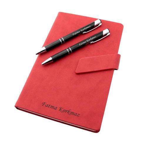 İsme Özel Mıknatıslı Defter 2'li Kalem Seti Yılbaşı Hediyesi