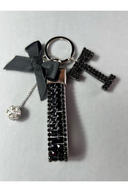 Siyah Baget Siyah Metre Işı Anahtarlık Siyah T Harf Gümüş Minik Top Siyah Kurdela