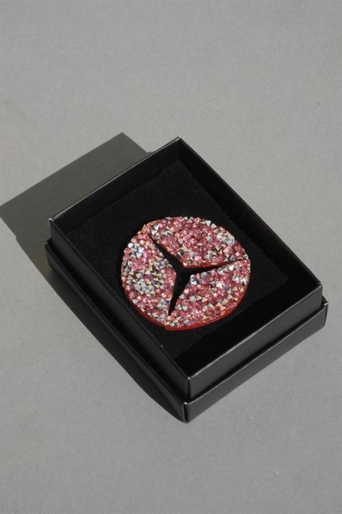 Pembe Mercedes Araçlarla Uyumlu Direksiyon Taşı