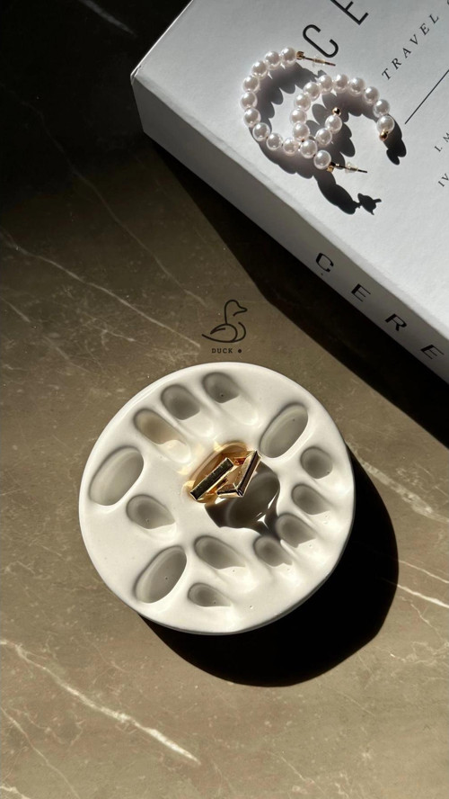 Oval Bölmeli Taş Tozu Yüzük Standı