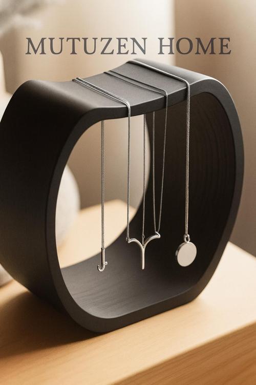 Kolyelik - Kolye Sergileme Standı