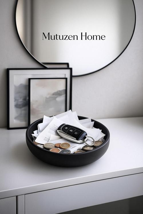 Modern Anahtar Ve Para Tutucu Kase