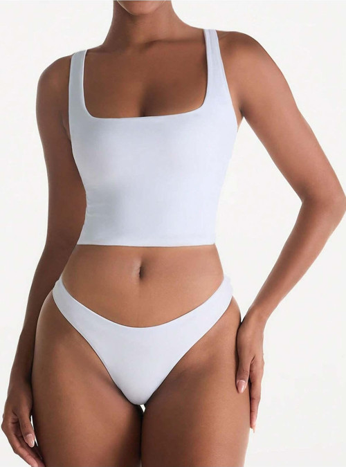 Düz Desensiz Baskısız Beyaz Renk Kare Yaka Askılı Crop Top Büstiyer İç Çamaşırı Takımı