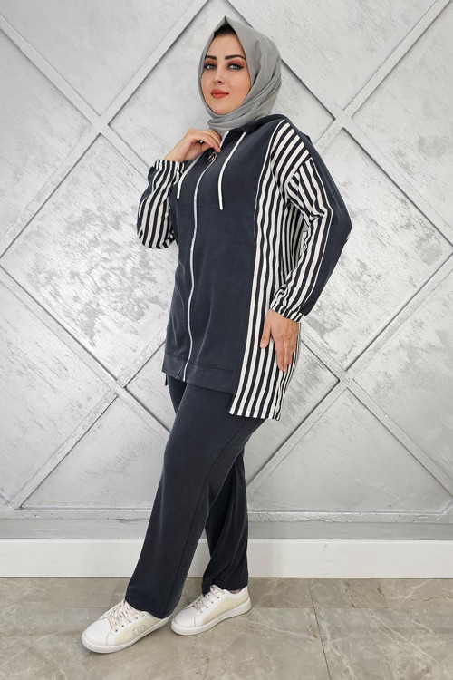 KADIN ÇİZGİLİ KOMBİN DETAYLI TESETTÜR TAKIM