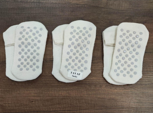 3 Çift Altı Kaydırmaz Baskılı Pamuklu Tavaf Çorabı Üstü File Örgülü
