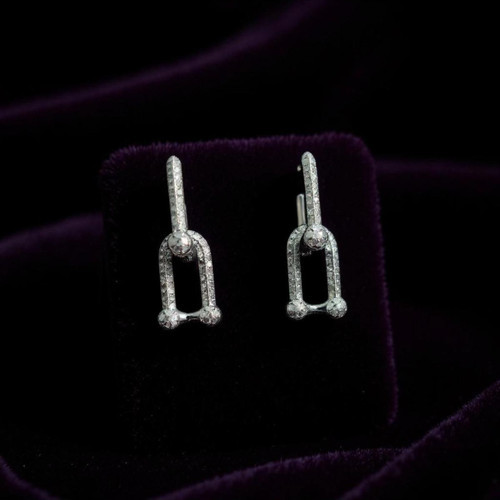 Parıltılı Tiffany Model Gümüş Renk Zirkon Taşlı Kadın Küpe