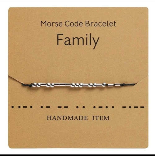 “Famıly” Yazılı Mors Alfabesi Bileklik – Aile Bağlarını Simgeler