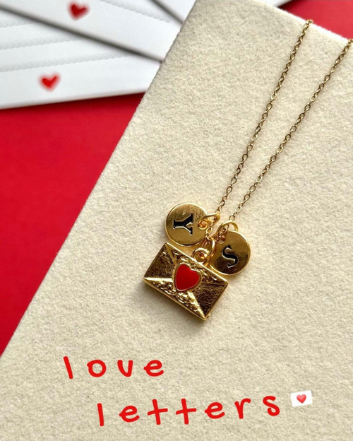 “Aşk Mektubu Kolye – Altın Kaplama Hediye | Love Letters Takı