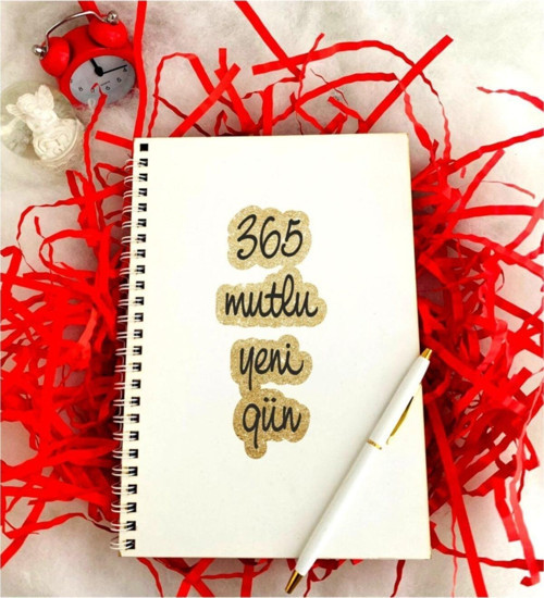 Yeni Yıl 365 Mutlu Yeni Gün Defter Kalem Seti