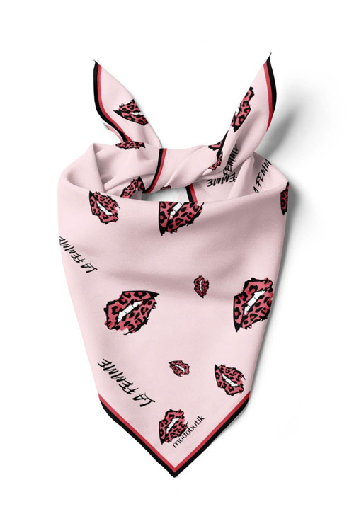 B77 Modabutik Dudak Desenli Bandana