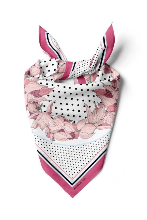 F78 DELICATE FLOWERS BANDANA