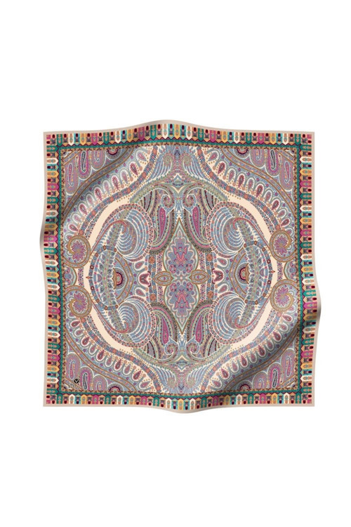 %100 Twill İpek Etro Desenli Vizon - İndigo Renkli 90x90 Eşarp Dikim Şekli : El Dikişi