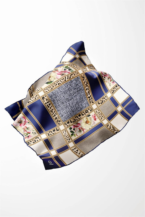 Twill Leopar ve Çiçek Desenli Lacivert - Krem Renkli 90x90 Eşarp (İpek İçermez) Dikim Şekli : El Dikişi