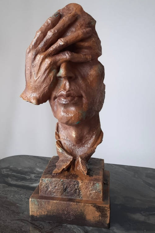 Eli Yanak Ve Gözünde Görmedim Tekli Mask Büst