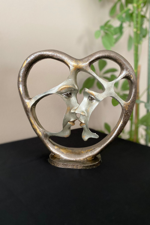 Kalp İçinde Romantik Sevgili Çift