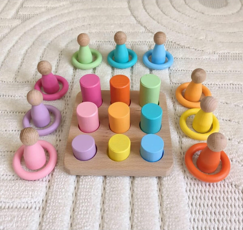 Montessori Eşleştirme Tablalı Silindir Halka Peg Bebek Seti - 9 Renk