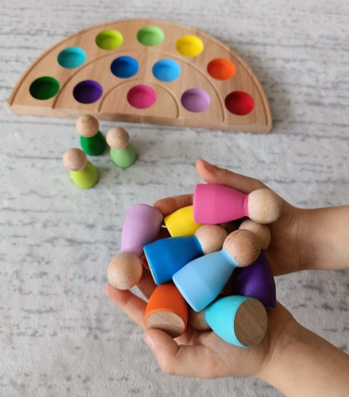 Peg Bebek Ve Gökkuşağı Tabla Eşleştirme 12'Lii Insan Figürleri (Waldorf)