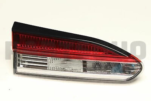Japon Corolla Cross 22 - Stop Lambası İç Sol (Oem No:815910A050)