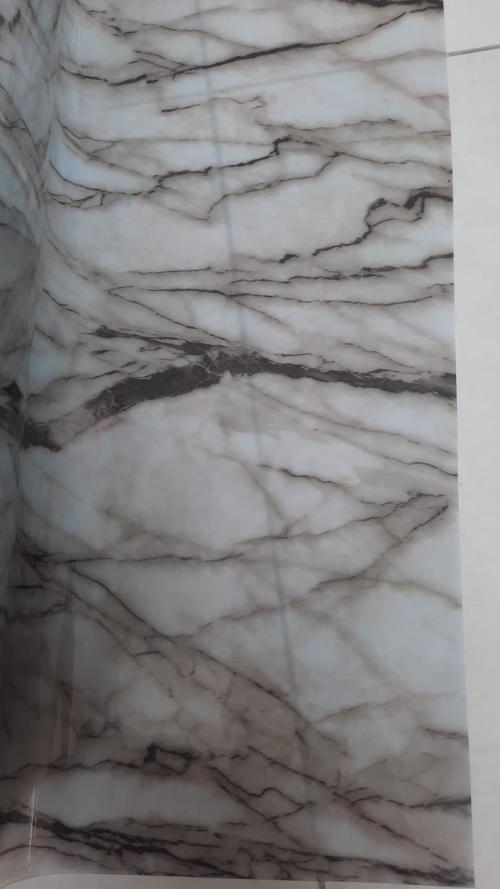 Mermer Desenli Şeffaf Masa  Örtüsü 80 CM X 110 CM