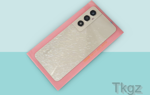 OPPO Realmi C65 Arka Pil Batarya Kapağı Kapak ( Full Kamera Lensli ) GOLD