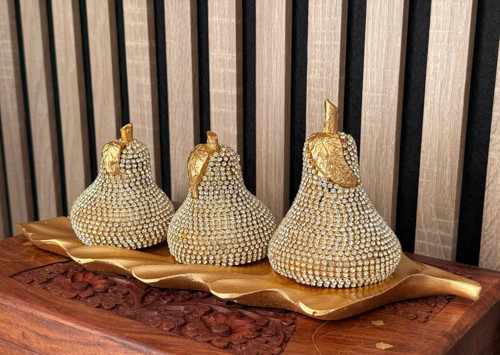 Dekoratif Taşlı Armut Üçlü Set – Yaprak Tabak Üzerinde | Ev & Ofis Şık Biblo Seti