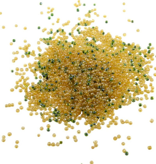 08 Kum Boncuk 2 Çeşit Bal Rengi Ve Yeşil 3 Mm (100 Gr 6000 Adet)