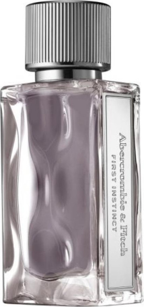 First Instinct EDT 30 ml Erkek Parfümü
