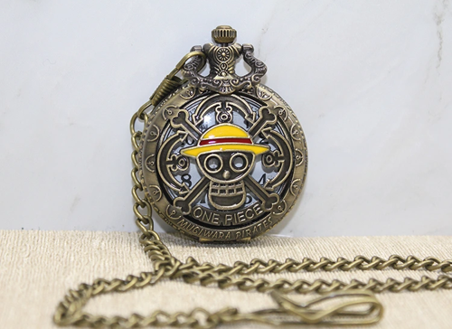 One Piece Tasarımlı Köstekli Saat