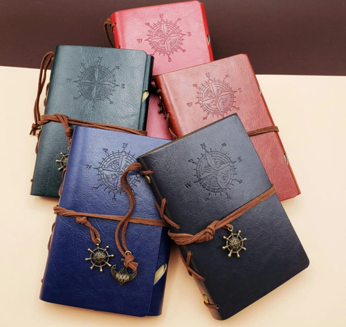 Küçük Boy Pusula Baskılı Deri Defter