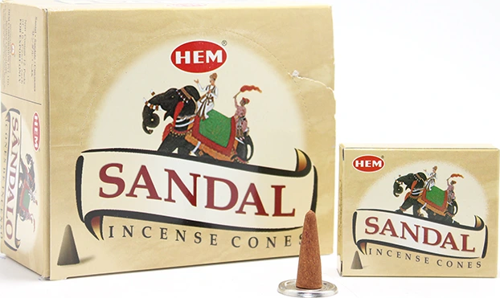 Sandal Aromalı Konik Tütsü