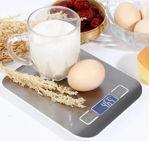 Metal Dijital Mutfak Terazisi Hassas Tartı 5 Kg Crown (2818)