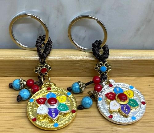 Metal Lotus Tılsımlı Şans Anahtarlık Alk4460