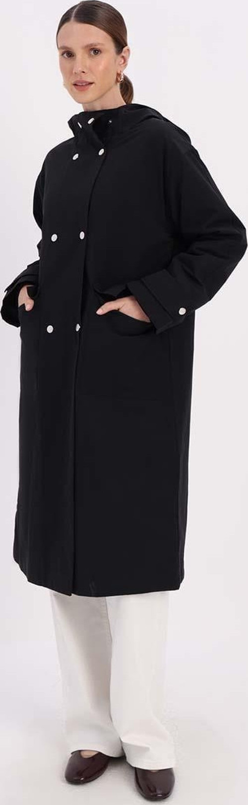 Siyah-KAPÜŞONLU CEPLİ APOLETLİ TRENÇKOT