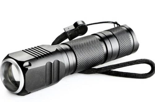 F-82 T6 Led Zoomlu 2000 Lm Yüksek Işık Şarjlı El Feneri