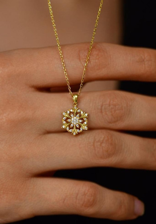 Zirkon Taşlı Gold Kar Tanesi Gümüş Kolye