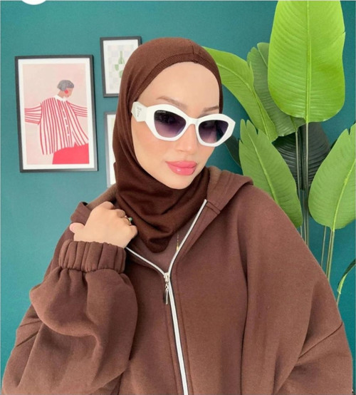 Acı Kahve Rengi Farklı Tarz Tak Çıkar Triko Balaklava Modern ve Şık Tesettür Bere