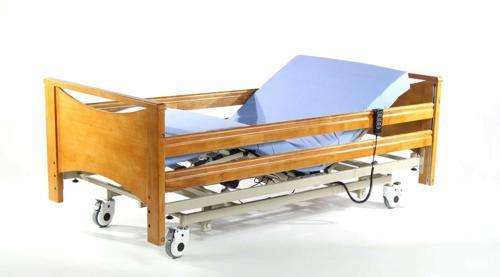 H303 3 MOTORLU AHSAP HASTA KARYOLASI