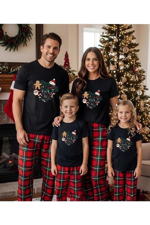 Kalp Detaylı Christmas Temalı Tişört-Aile Kombin Tişört(Kombin Yapmak İçin Ürün Ekleyiniz)