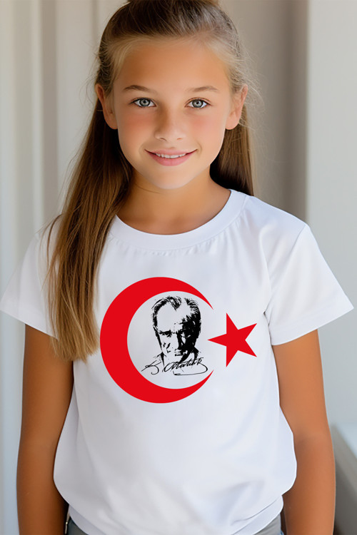 Atatürk Ve Ayyıldız Baskılı Beyaz Çocuk Tişört Cumhuriyetimizin 101. Yılı 29 Ekim Beyaz Tişört-Stk6