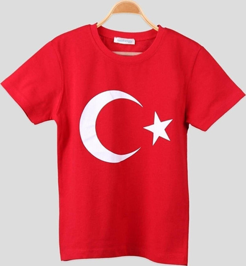 Kısa Kol Genç Yetişkin Bayrak Ay Yıldızlı Ve Atatürklü 23 Nisan 29 Ekim 10 Kasım Gösteri T-Shirt