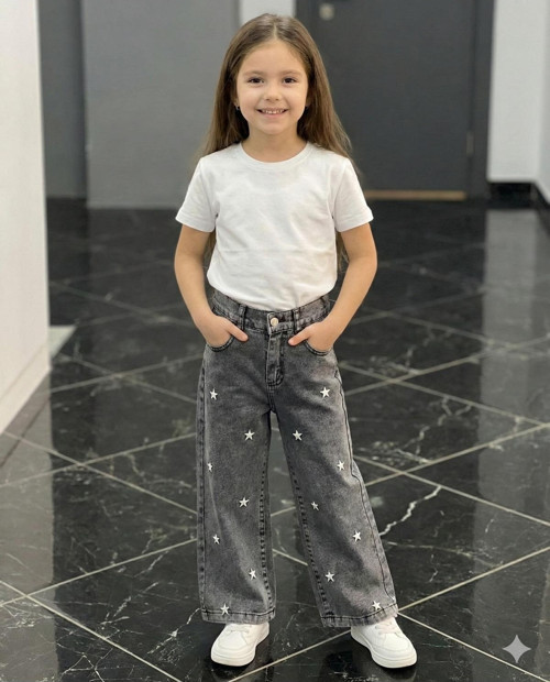 Kız Çocuk Pamuklu Beli Lastikli Jean Pantolon Rahat Kalıp Geniş Bol Paça Yıldız Nakışlı Kot Pantolon